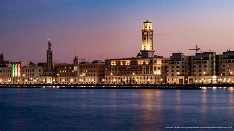 Negozi CHANEL nella città metropolitana di Bari 